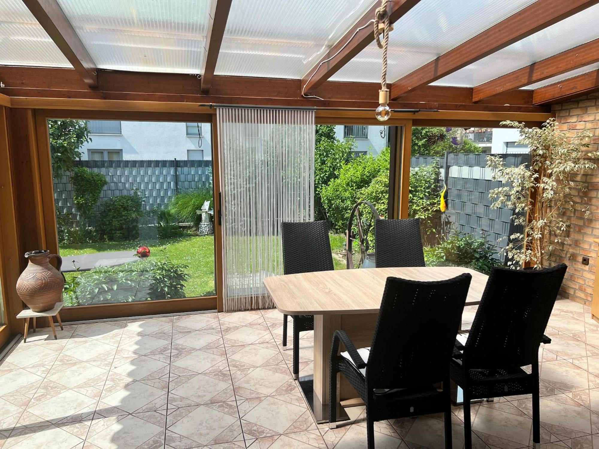 Ferienhaus Mit Garten Hürth Eksteriør bilde